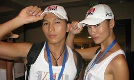 Huyền Trang, Ngọc Tình khỏe khoắn ra mắt báo giới