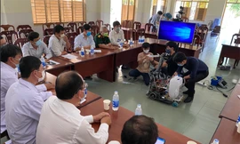 TPHCM đưa robot 'làm nhiệm vụ' trong bệnh viện dã chiến