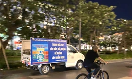 Sài Gòn đêm trước 'cách ly toàn xã hội'