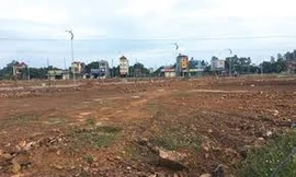 Vẽ dự án 'ma', Giám đốc công ty địa ốc bị cảnh sát truy tìm