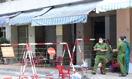 TPHCM khẩn trương truy tìm người đàn ông đi cùng xe với bệnh nhân 1451 và 1440