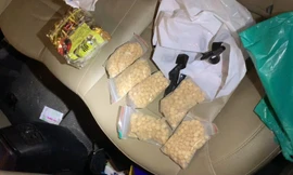 Công an TPHCM phát hiện 20.000 viên thuốc lắc từ Campuchia tuồn vào thành phố