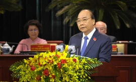 Thủ tướng Nguyễn Xuân Phúc: 'TPHCM không thiếu tiền, chỉ thiếu cơ chế phù hợp'