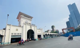 TPHCM sẽ tìm cách hỗ trợ người vô gia cư do dịch COVID-19