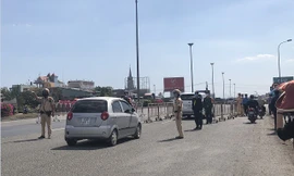 TPHCM huy động hơn 2.700 người trực 62 chốt, trạm kiểm dịch COVID-19