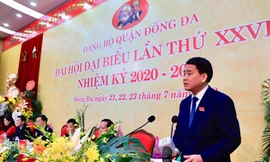Chủ tịch UBND thành phố Hà Nội Nguyễn Đức Chung phát biểu tại Đại hội