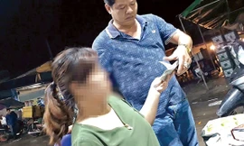 Xuất hiện tình trạng “thu tiền bảo kê” tại chợ Long Biên.