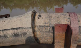 Đường ống nước D400 bị gãy ngày 11/8