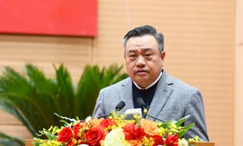 Chủ tịch Hà Nội yêu cầu lãnh đạo chịu trách nhiệm khi cấp dưới sách nhiễu người dân