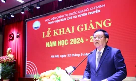 Trưởng Ban Tuyên giáo TƯ: Quan tâm đào tạo sinh viên báo chí tác nghiệp trên không gian số