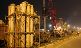 Khoan cọc nhồi đầu tiên cho cầu vượt An Dương – Thanh Niên