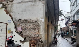 Ngõ chùa Liên Phái