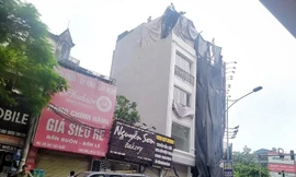 Công trình 373 Cầu Giấy bị cưỡng chế do biến tum thành tầng