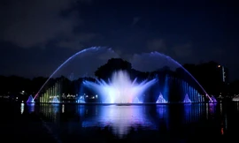 Trình diễn ánh sáng trên mặt hồ Thiền Quang sẽ là điểm nhấn của không gian đi bộ. Ảnh minh họa