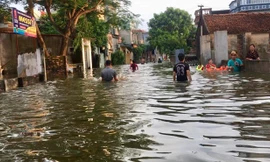 Hà Nội: Mực nước nhiều sông, hồ vượt ngưỡng thiết kế