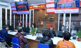 Hà Nội yêu cầu 'khóa sổ' 3 lĩnh vực hành chính cấp huyện trong ngày 30/6
