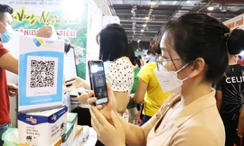 Hà Nội thí điểm mô hình chuyển đổi số tại 10 quận huyện