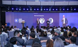 Toàn cảnh diễn đàn Hanoi Innovation Summit