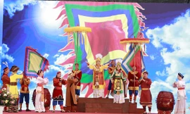 Tưng bừng khai mạc Lễ hội đền Hai Bà Trưng ở Mê Linh