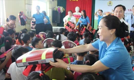 Vì sao Liên đoàn Lao động Hà Nam cho 28 người thôi việc?