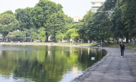 Đề xuất làm 5 quảng trường quanh hồ Thiền Quang