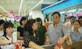 Hà Nội: Đóng cửa 52 cơ sở vi phạm an toàn thực phẩm trong một tháng