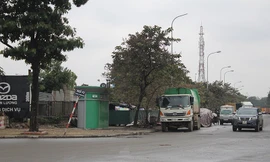 Cận cảnh hàng loạt nhà vệ sinh mới bàn giao đã bỏ hoang