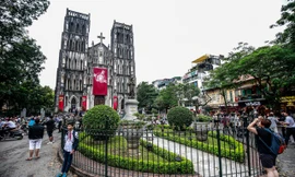 Nhà thờ lớn Hà Nội, một trong những địa điểm cấm hút thuốc