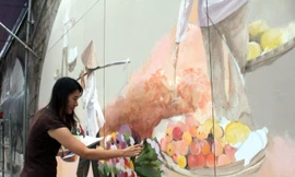 Không có chuyện dừng 'phố' bích họa Phùng Hưng