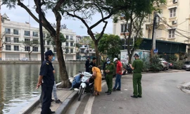 Hà Nội: Thêm nhiều trường hợp bị xử phạt vì không đeo khẩu trang