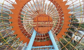 Vì sao Công viên Mặt trời mới 'biến hóa' thành sân pickleball?