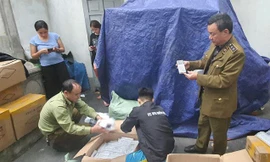 Hà Nội: Thu giữ 2.000 pin dự phòng nhái nhãn hiệu SAMSUNG