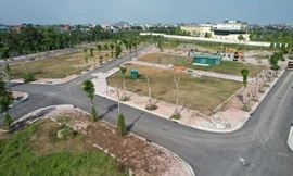 Đấu giá trả 30 tỷ đồng/m2 đất vùng ven rồi 'xin' bỏ cuộc