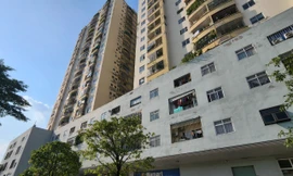 Nhà mua 10 năm không được cấp 'sổ hồng': Bán không được, ở không nổi