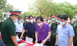 Bộ trưởng Nội vụ đánh giá cao công tác bầu cử và phòng chống dịch tại Vĩnh Phúc