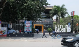 6.000 m2 đất công giữa Thủ đô đang bị “xẻ thịt” thế nào?