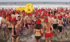 'Mát mắt' với lễ hội tẩy trần đón năm mới