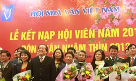 Hội nhà văn kết nạp 41 hội viên mới