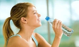 Những dấu hiệu chứng tỏ cơ thể thiếu nước