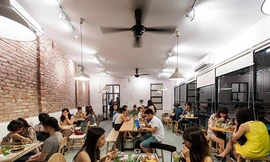 Trà sữa chưa qua, ‘tiệc trà chiều’ đã tới