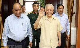 Hình ảnh Tổng Bí thư Nguyễn Phú Trọng chủ trì Hội nghị Quân ủy Trung ương