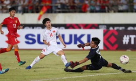 Công Phượng là tác giả bàn mở tỷ số cho tuyển Việt Nam ở trận gặp Lào. Ảnh: Vnexpress