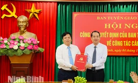 Công bố quyết định của Ban Thường vụ Tỉnh ủy Ninh Bình về công tác cán bộ