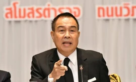 Chủ tịch FAT Somyot Poompunmuang