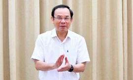 Bí thư Thành ủy TPHCM khuyến khích cán bộ sáng tạo, bứt phá trong công việc