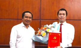 Điều động, bổ nhiệm, tiếp nhận cán bộ chủ chốt 8 tỉnh, thành