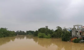 Hình ảnh mới nhất từ vùng ngập Chương Mỹ sau sự cố đê điều