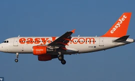 Một chiếc máy bay của Easy Jet.