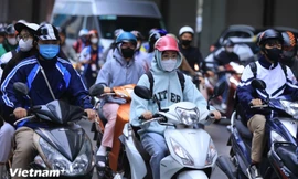 Miền Bắc giảm nhiệt sâu, Hà Nội đón gió đông bắc cấp 4