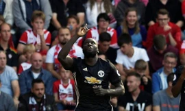 Lukaku mừng bàn mở tỷ số vào lưới Southampton